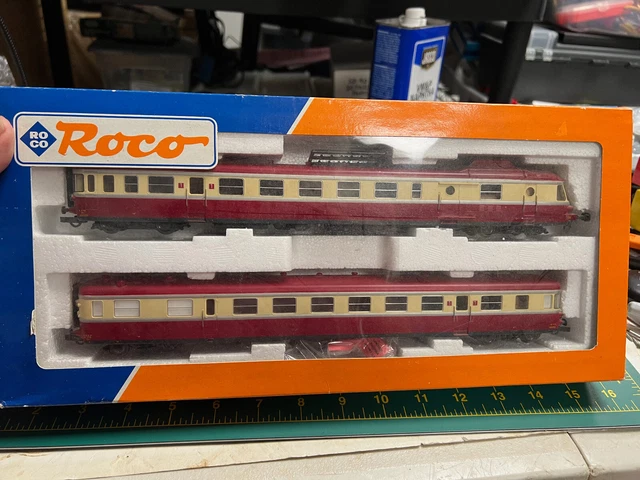 ROCO COFFRET AUTORAIL diesel RGP X2700 + remorque TEE 43033.2 NEUF EUR