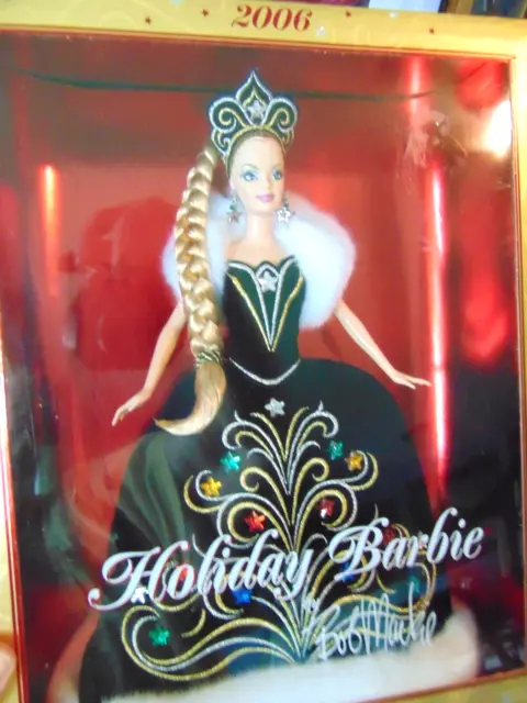 MATTEL  2006   BARBIE COLLECTOR EDITION   HOLIDAY BARBIE  DOLL   New in Box