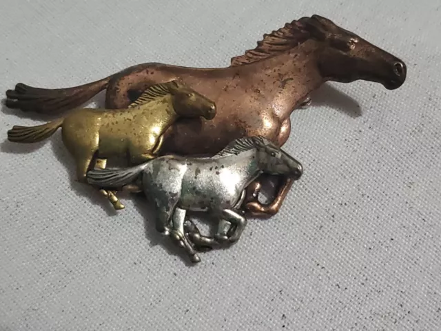 3 Tone Gold Silver  & Copper Tone Horses Running Pin Brooch Pin Vintage Animal