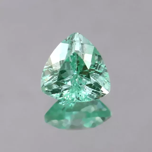 AAA Natural Flawless Green Paraiba Tourmaline Loose Trillion Gemstone Cut 8x8 MM