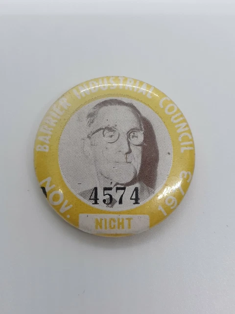 BARRIER INDUSTRIAL COUNCIL NOV. 1973 NO.4574 Vintage Metal Enamel Pin Badge