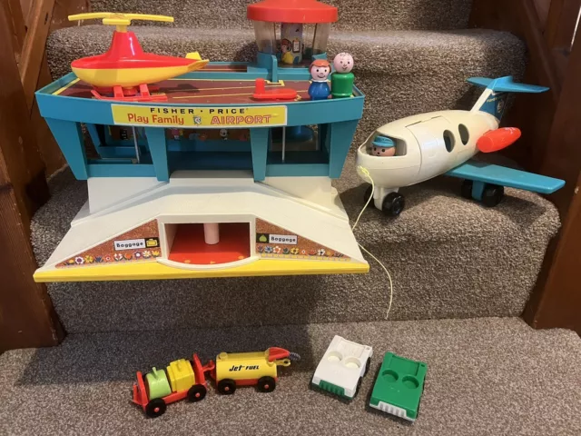 Fisher Price Play Family Airport - Vintage with figures and vehicles