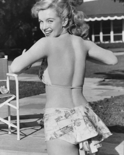 Marilyn Monroe 8X10 Celebrity Photo Picture Young In Bikini