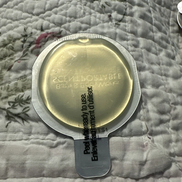 BBW - Bath and Body - SWEATER WEATHER Scentportable