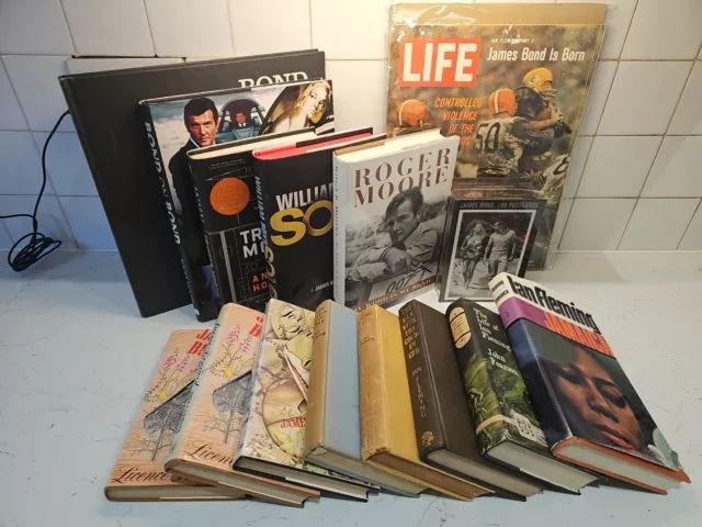 Ian Fleming. Gardner. James Bond Collection. Books.