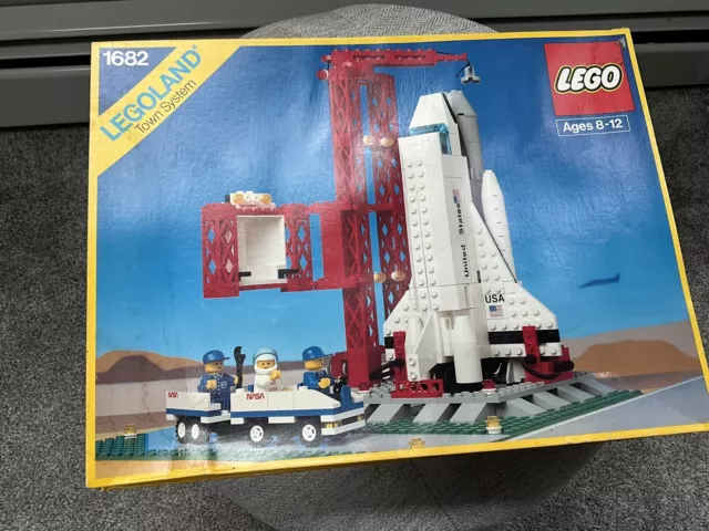 Vintage Legoland Lego 1682 Space Shuttle 100% Complete w/ Box & Instructions