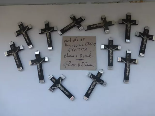 lot de 12 ancienne croix FATIMA en bois et métal  soeur pretre curé OLD crucifix