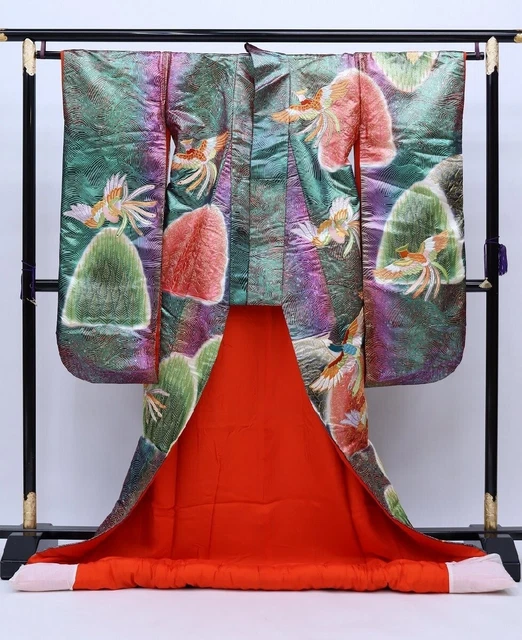 Japanese Kimono Uchikake Luxurious Wedding Embroidery Pure Silk Phoenix K539 2