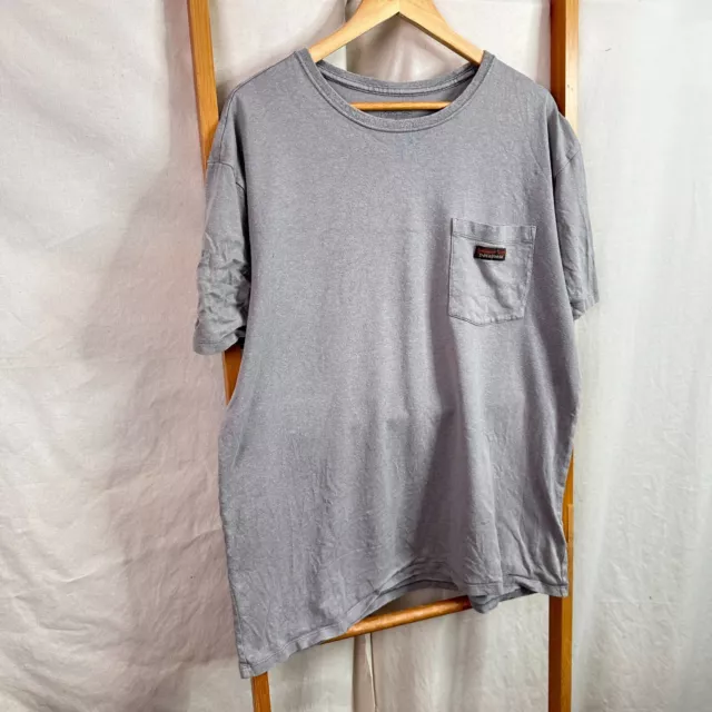 Patagonia Shirt Mens Large Grey Pocket Tee Short Sleeve 2