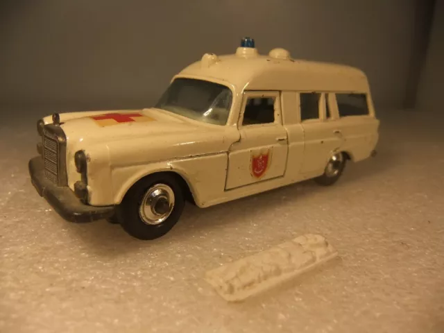 Vintage Matchbox King Size K-6 Mercedes Benz Ambulance & Stretcher - VGC unboxed