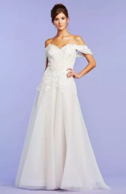 Wedding Dress US Size 4 Tadashi Shoji Pierce Off-Shoulder Embroidered Gown Wedding Dress US Size 4 Tadashi Shoji Pierce Off-Shoulder Embroidered Gown