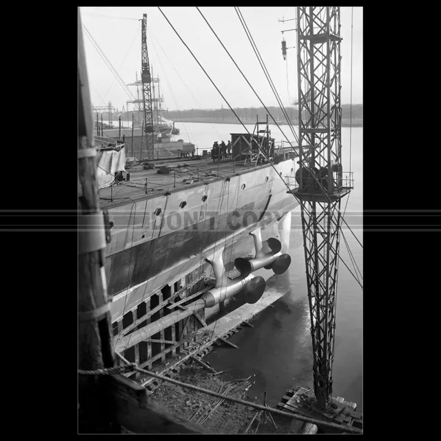 Photo B.003318 HMS REPULSE ROYAL NAVY BATTLECRUISER 1916 BATTLESHIP WW1