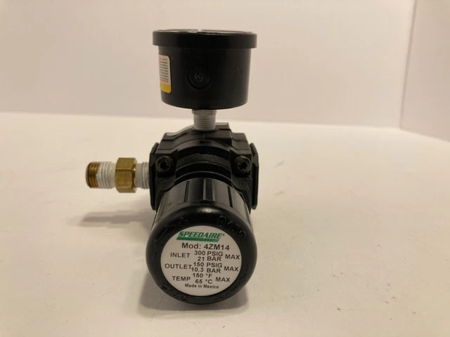 Speedaire 4ZM08 300 PSI Pressure Regulator 1/2" Ports with Glycerin Filled Gauge