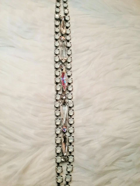 *NEW*  & *RETIRED* ~ SorrelliI ~ " WHITE  BRIDAL " ~ Multi-Cut ~ Bracelet