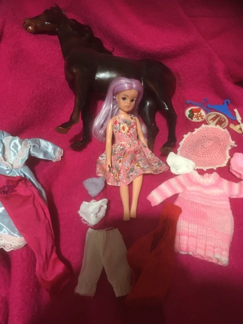 Sindy doll shop horse tesco
