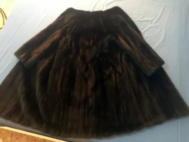 Cappotto in pelliccia sintetica, ottimo stato, caldissimo, lunghezza 103 cm
