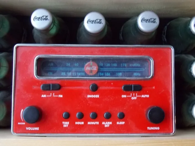 Coca-Cola Brand Crate LED Clock Radio AM/FM Radio 120V Tested Collectible EUC