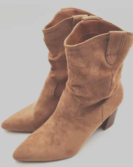 Oasis Society Women's Dress Heeled Boots Bootie Camel Color Size 8.5