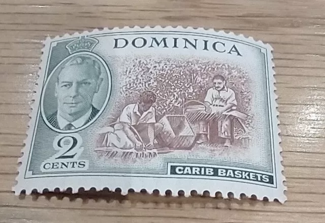 1951 Dominica francobollo 2 centesimi leggermente cerniera nuovo di zecca