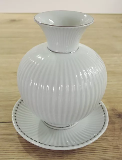 Edle Porzellan Blumenvase Vase mit Teller Gebr. Metzler & Orloff Ilmenau