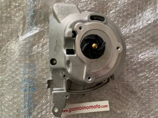 Coperchio Volano Con Pompa Acqua Piaggio 125 200 Vespa Gt 8482585