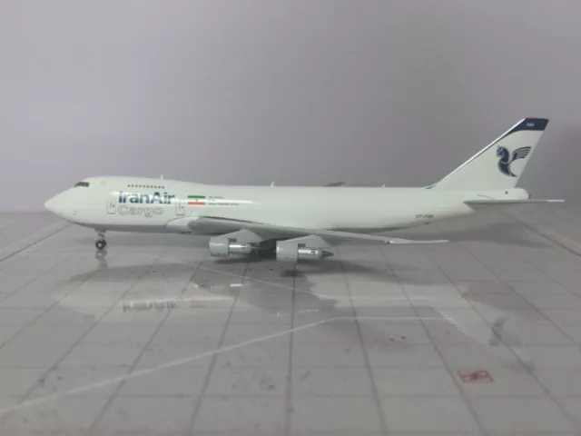 1:400 Big Bird Custom Iran Air Cargo B747-100  Ep-Iam