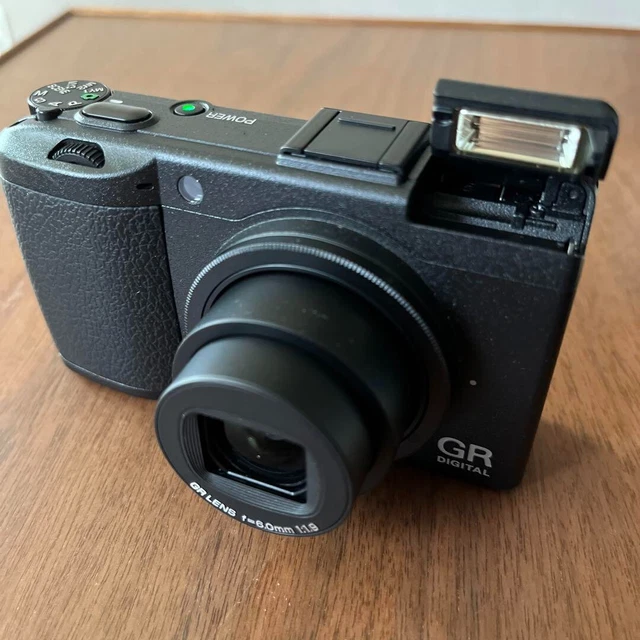 Ricoh GR DIGITAL III  Digital Camera 10MP 3