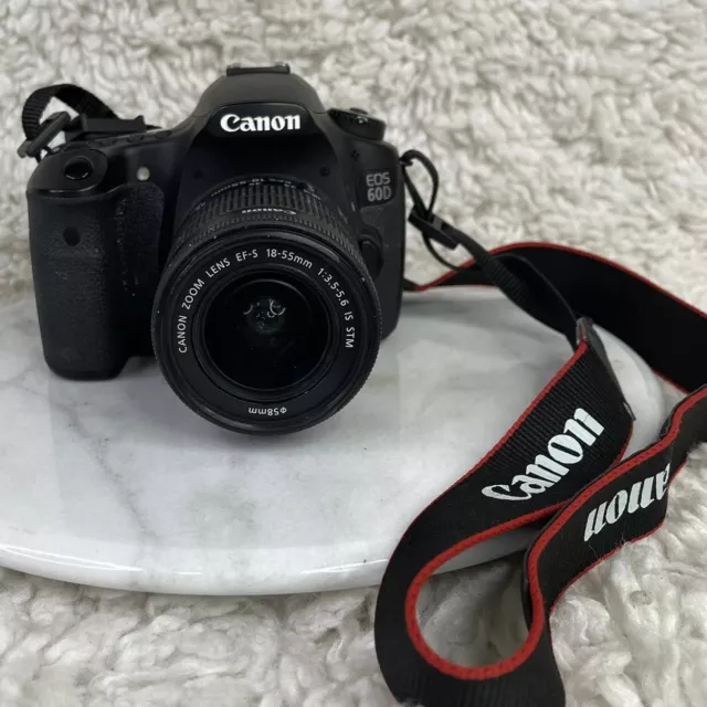 Canon EOS 60D 18.0MP Digital SLR Camera Lens 18mm-135mm (READ DESCRIPTION) Canon EOS 60D 18.0MP Digital SLR Camera Lens 18mm-135mm (READ DESCRIPTION)