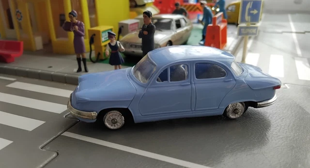 Miniature Miniature 1:43 Panhard PL17 Par MINIALUX - Modèle Rare, Occasion, Fabriqué En France