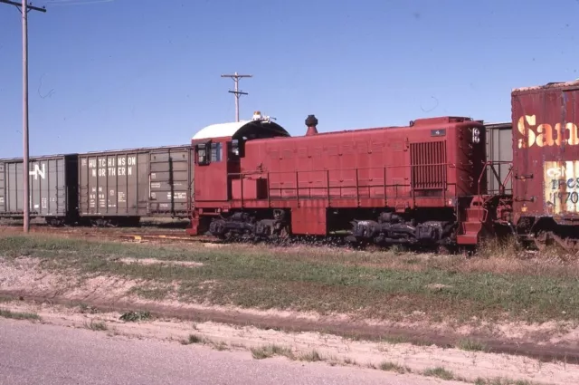 HUTCHINSON & NORTHERN Railroad Train Locomotive HUTCH KS Original Photo Slide