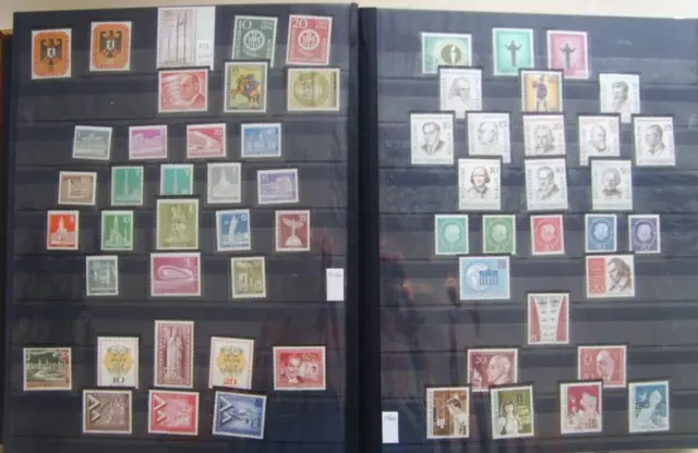 BERLIN  Briefmarken  Lot / Sammlung   meist * * postfrisch