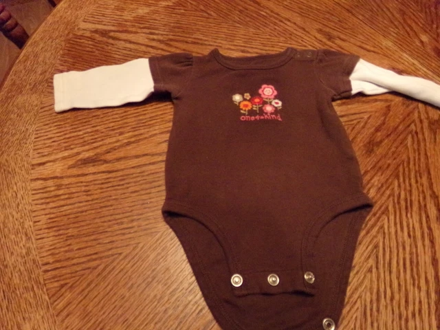 Infant Girl Carters Shirt 3 Months 09