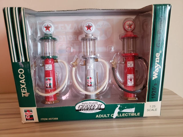 Texaco 1920's Wayne Set of 3 Gas Pumps Adult Collectible- New-Good condition