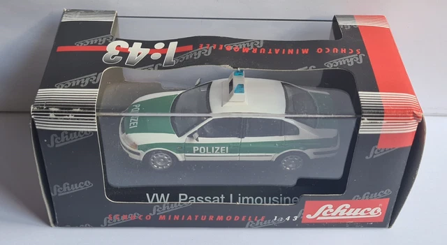Miniature Schuco 1/43 Volkswagen Coccinelle Police 1968 - Portes Ouvrantes, Roues Directionnelles, Neuve