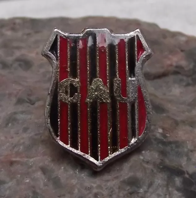 Rare Vintage pin badge ARGENTINA CLUB ATLETICO PLATENSE FOOTBALL CLUB CAP  enamel