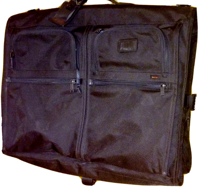 TUMI Black Alpha Black Bi-fold 23” Garment Bag Hanging Luggage 2213DH Nylon