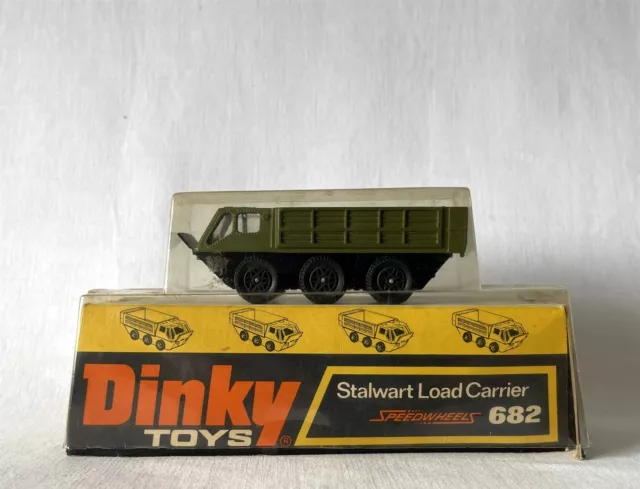 Vintage DINKY TOYS Military Speedwheels Toy Car STALWART LOAD CARRIER #682