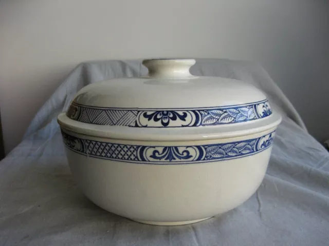 Très beau sorte de gros bouillon couvert faïence ancienne Lunéville Yvetot 1900 2