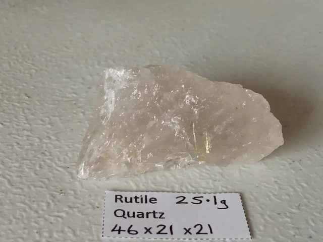 25.1g natural rough golden rutile quartz /  cuarzo rutilo dorado en bruto