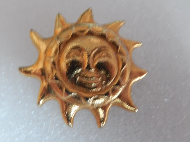Broche Oeil De La Providence Soleil Dieu – Bijou Acier Doré, Original