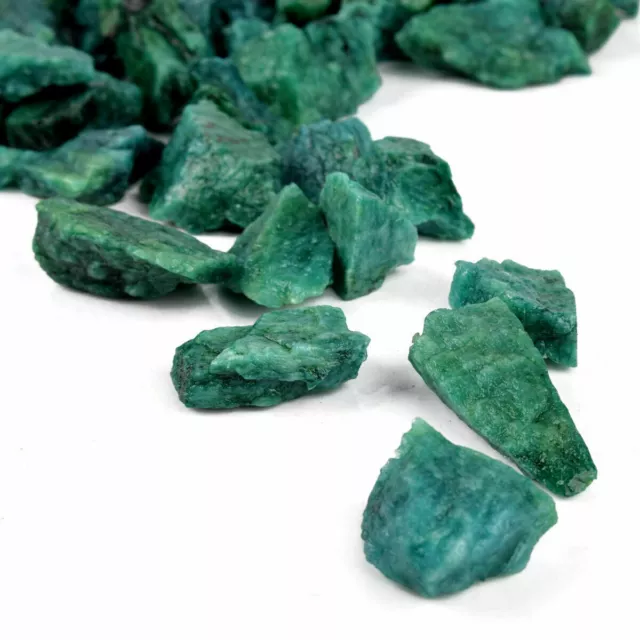 Lotto di pietre preziose sciolte grezze non tagliate di smeraldo verde...