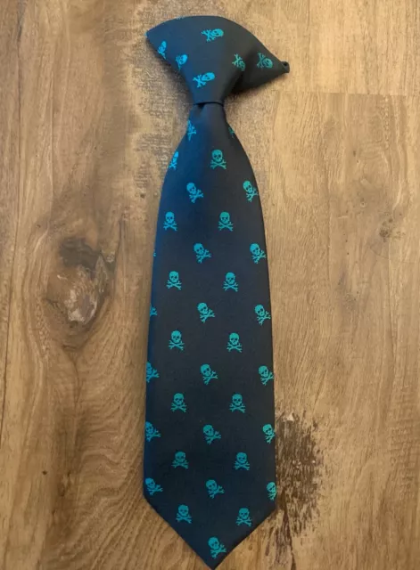 NWOT Target Cat & Jack Navy Skull Toddler Clip on Tie Size 2T-5T