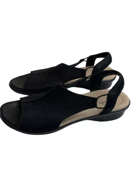 WOMEN'S COLLECTION BY Clarks Black Ultimate Comfort Leather Sandals Sz ...