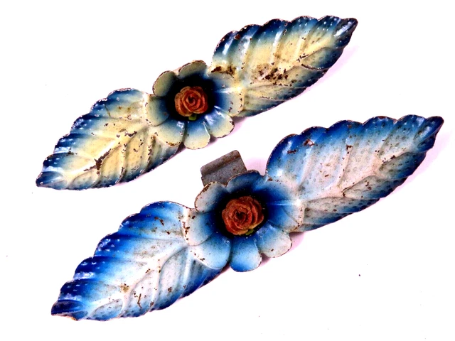 VTG  Curtain Rod Decoration 7" Metal Flower Leaf Old Window Hardware Lot of 2