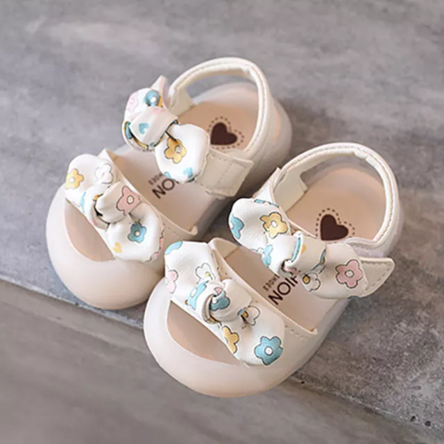 1 Paar Babyschuhe leicht zu tragen schweißabsorbierend Sommer Baby Blumenmuster Schuhe Nein