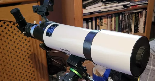 Sky Watcher Startravel 102 Refractor Astronomy Telescope with EQ1 Mount 10733