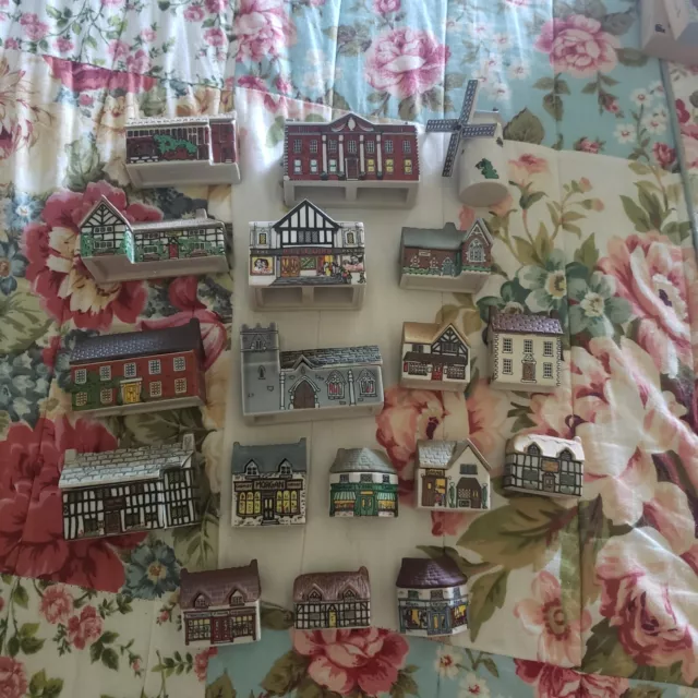 Lot Of 18 Whimsey On Why Houses Wade England