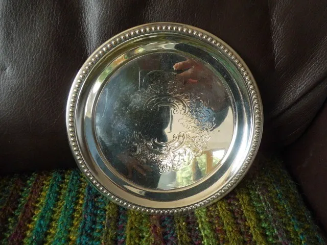 Vintage Cavalier Silver Plated Round Serving Plate Drinks Card Tray 8" 20cm dia