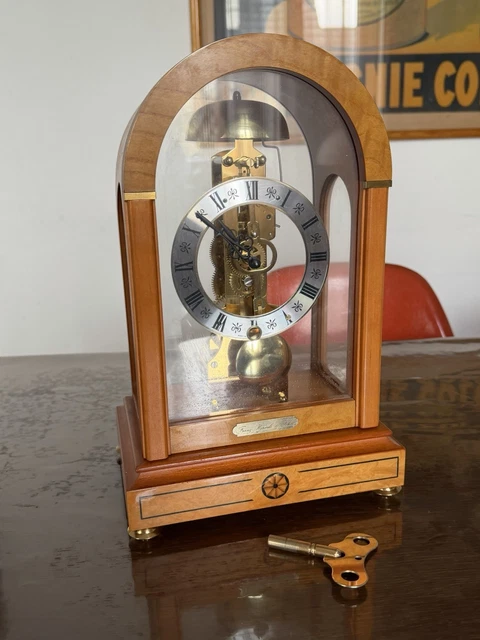 Jolie Mécanisme d'Horloge Comtoise à trois cloches et déc