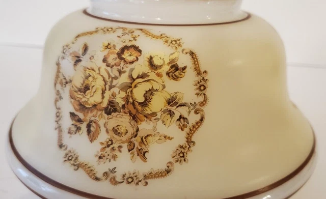 Vintage GWTW 6" Fitter Yellow Rose Wreath Oil Or Electric Glass Lamp Shade 7